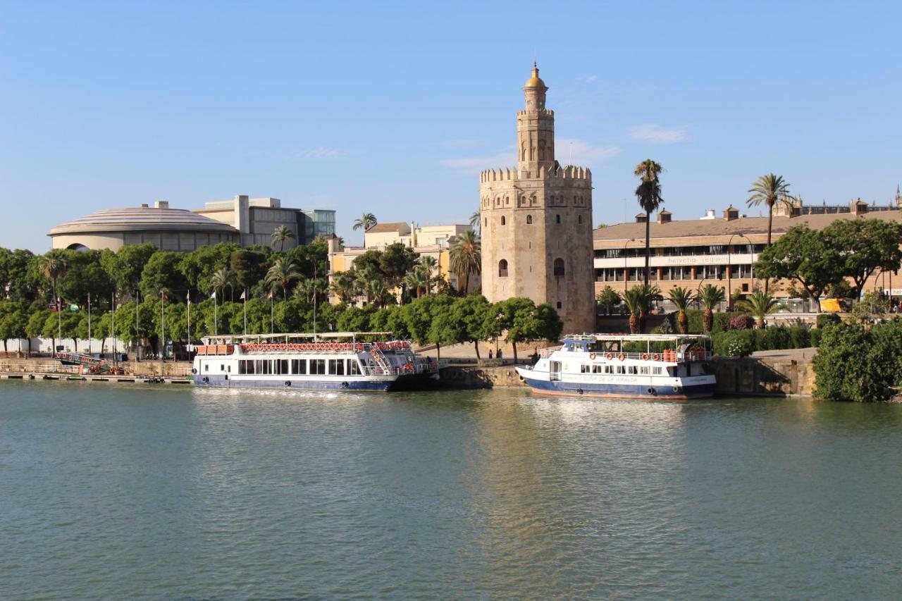 Resitur Luxury Suit 2 Seville Exterior photo